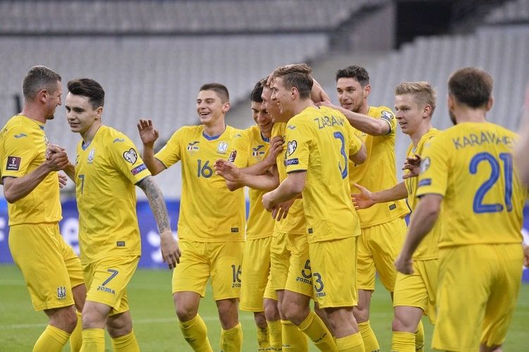 Сборная Украины сыграла вничью с действующими чемпионами